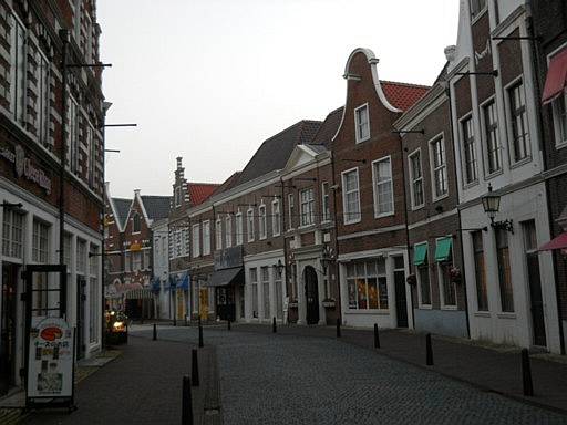 �n�E�X�e���{�X16