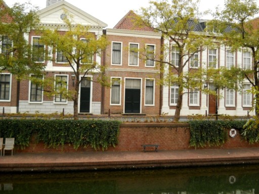 �n�E�X�e���{�X32