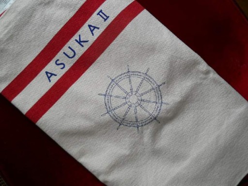 �r���S���3