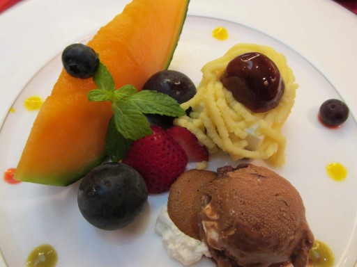 �f�B�i�[10-1