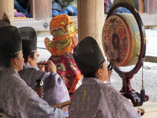 �t�����3