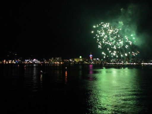 �ʕ{�ԉ΃N���[�Y Xmas�ԉ�4